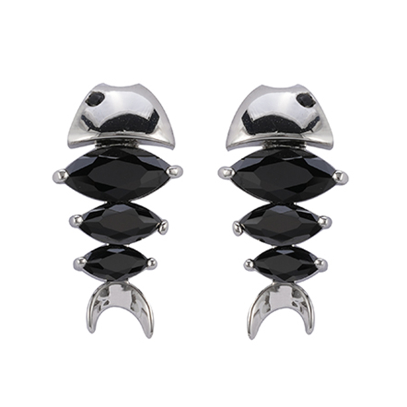 Fischgräten-Ohrringe mit schwarzem Zirkonia