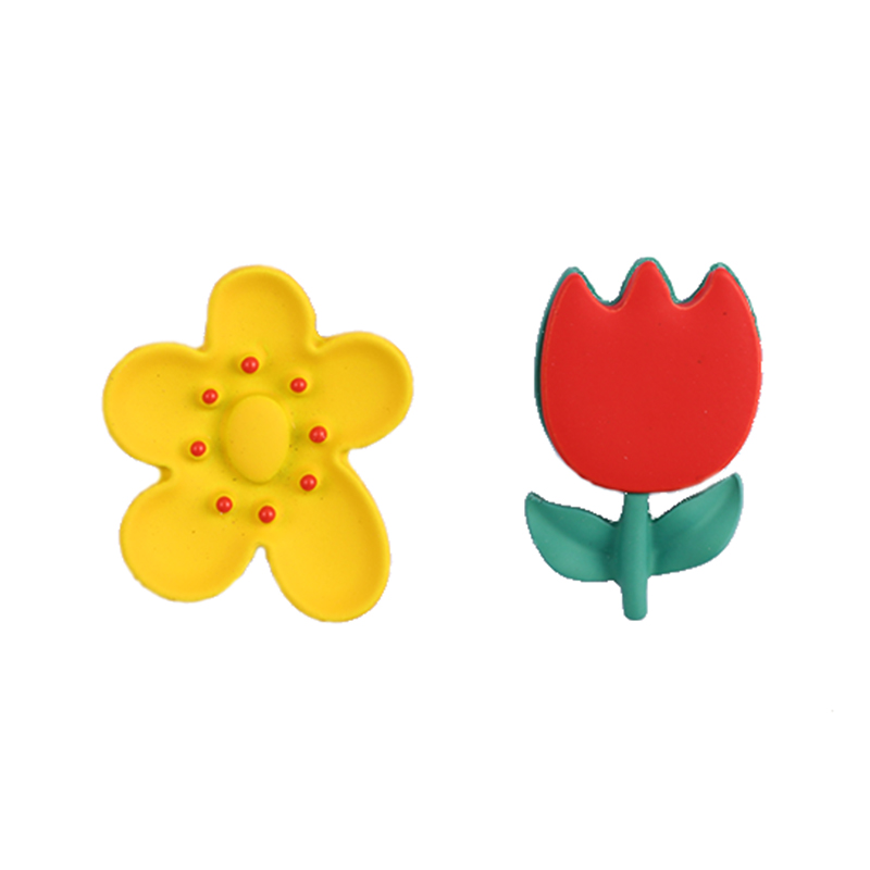 Cartoon-Blumen Mehrfarbige Ohrringe 0,5–1,0 $