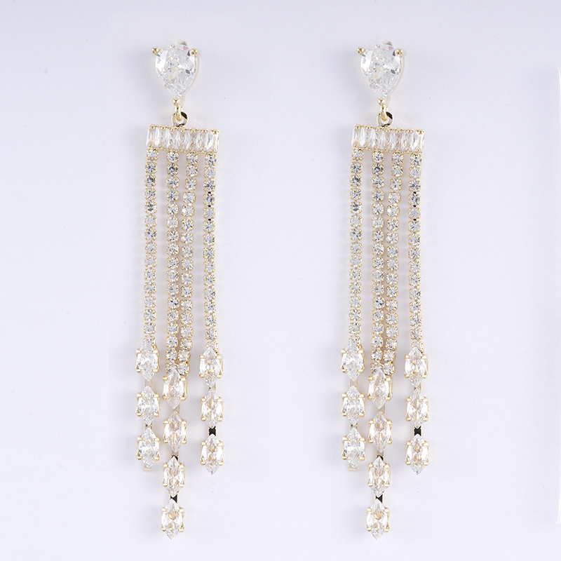 Strass-Kettenohrringe verhandelbar 1,94 $