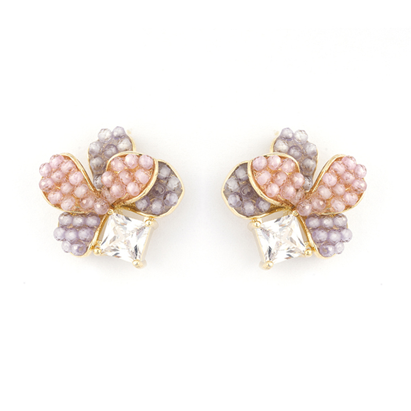 Mehrfarbige Ohrringe mit Blumenperlen3,2–3,7 $